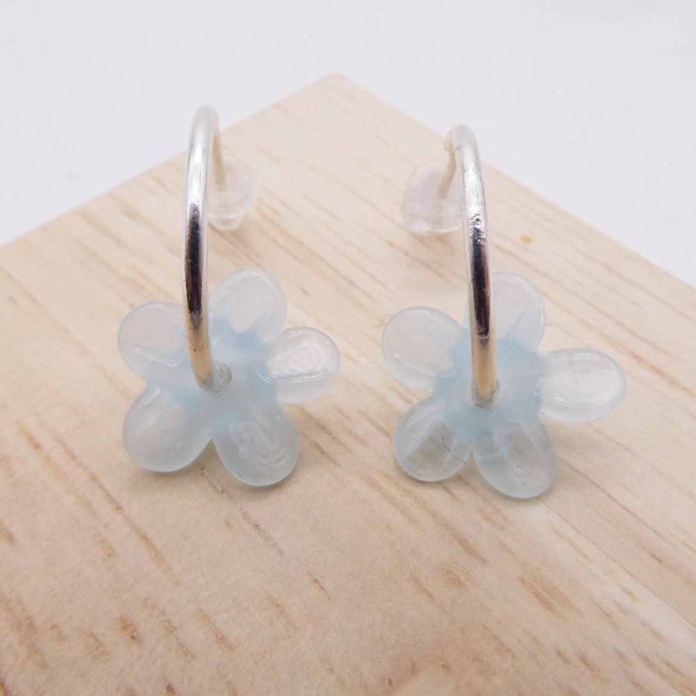 Medium translucent turquoise glass Flower hoop earrings-silver