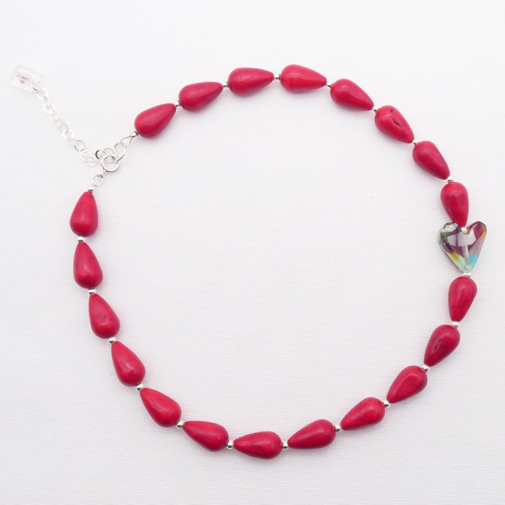 Red howlite teardrop Necklace