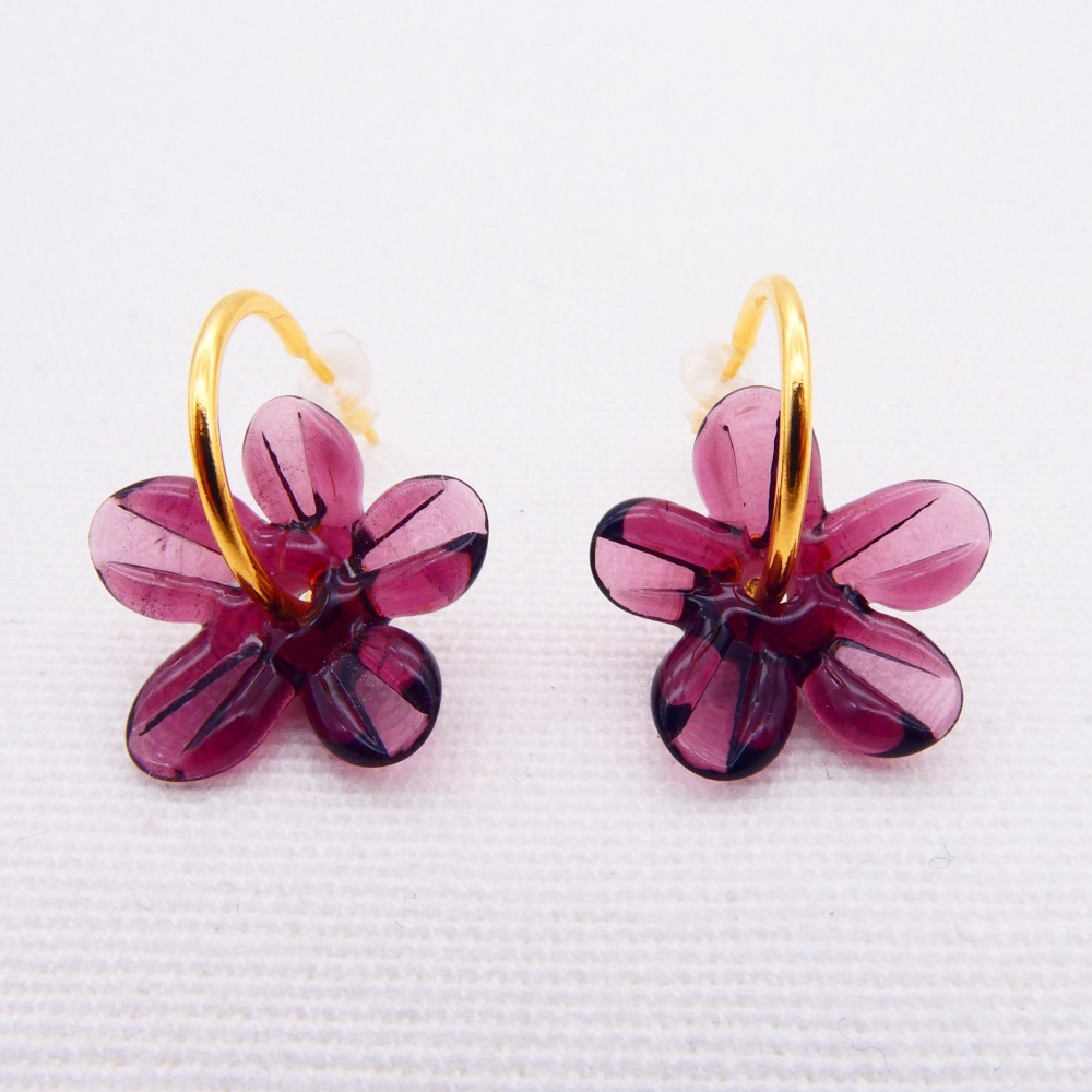 Medium Plum glass Flower hoop earrings-gold