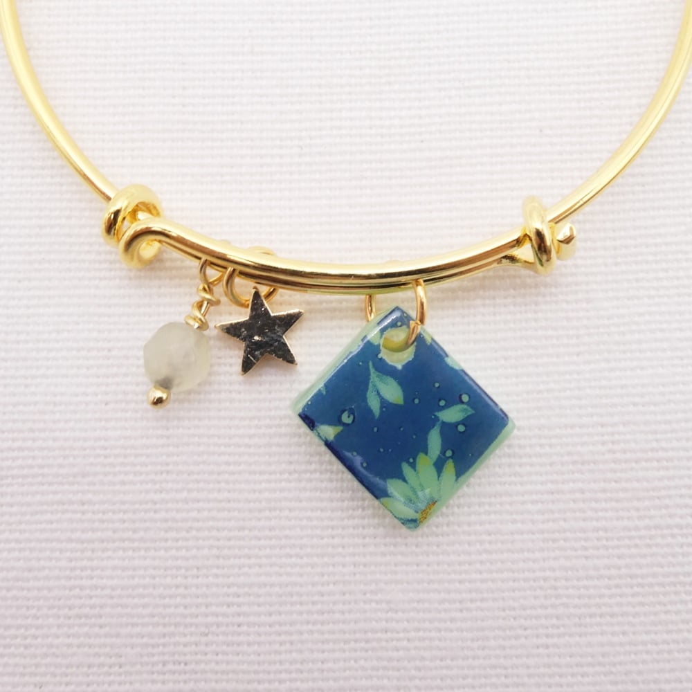 Mint Green and blue Daisy Glass Tile On a 14K Gold Plated Bangle