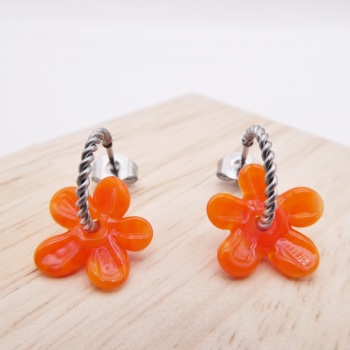 Small Orange flower twisted hoops-silver