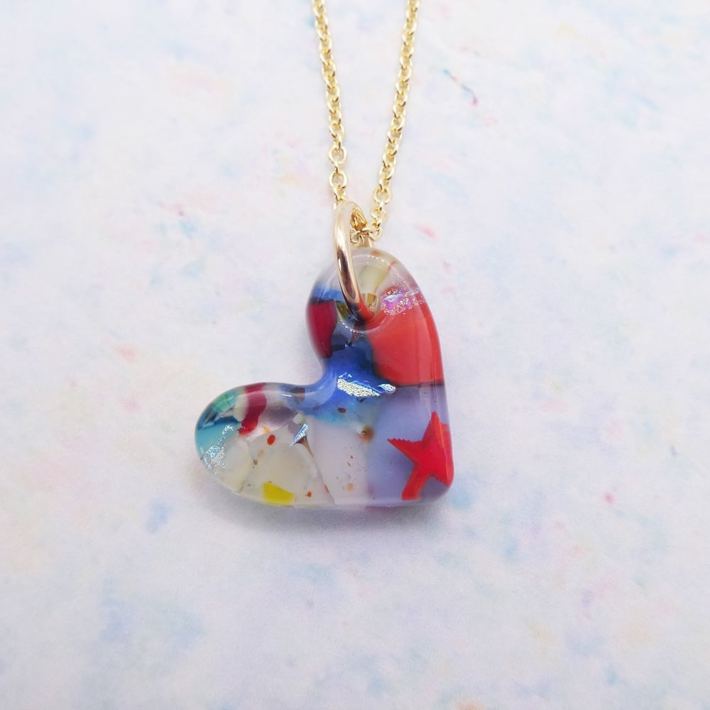 Millieforie glass heart on filled gold