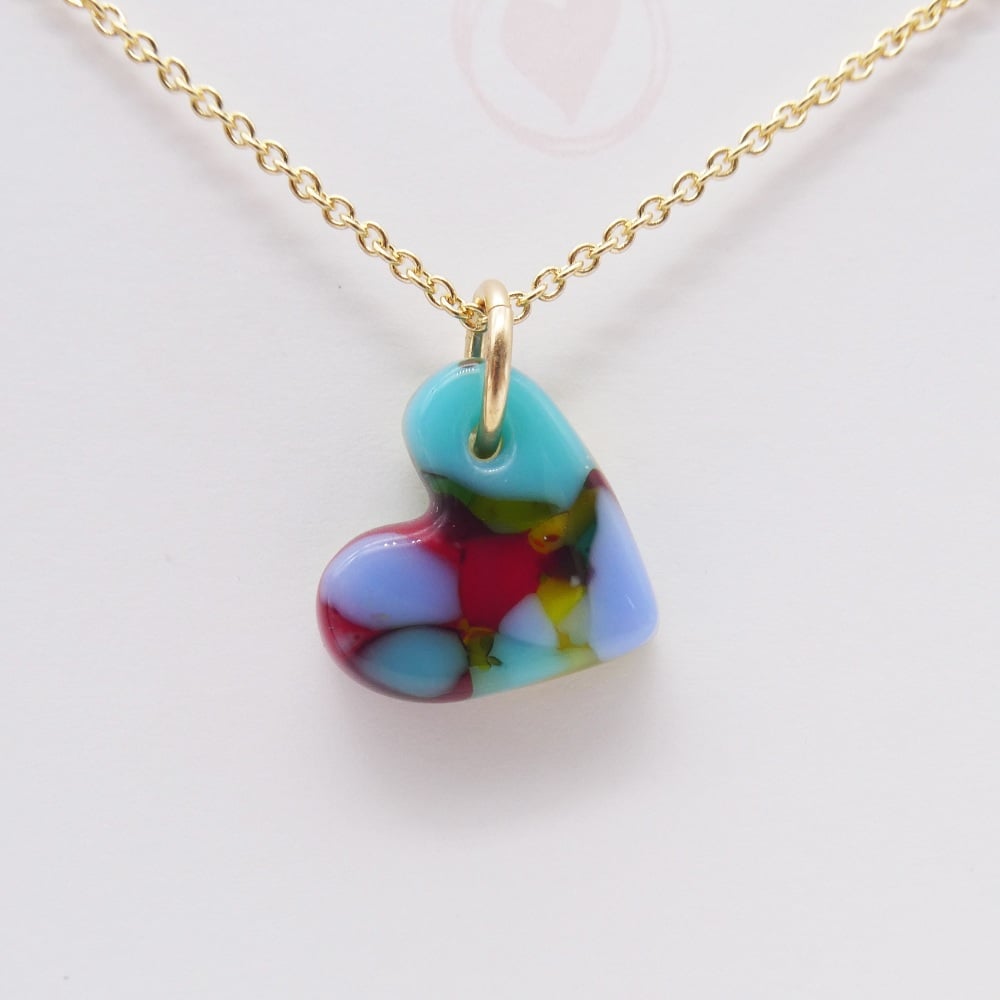 Multicoloured glass heart on filled gold #8