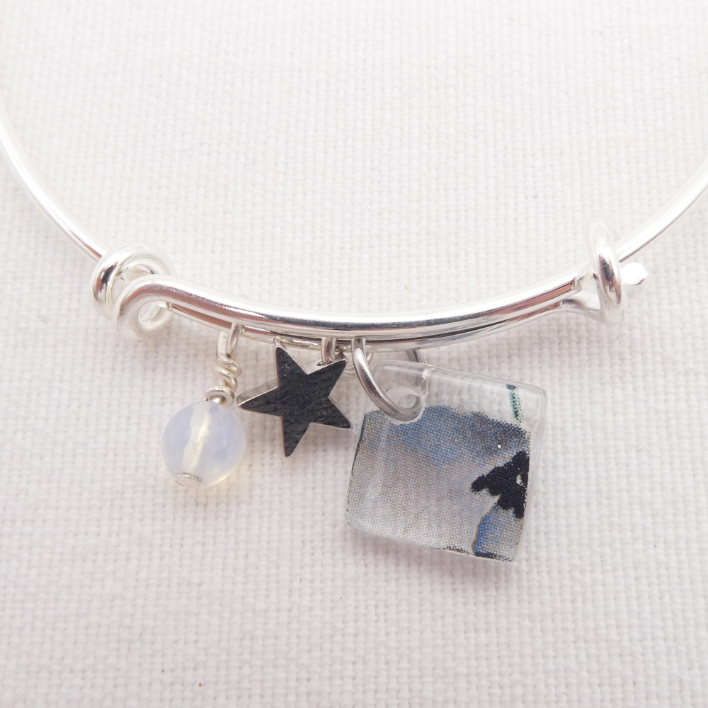 Clear Floral Glass Tile On a Silver Plated Bangle