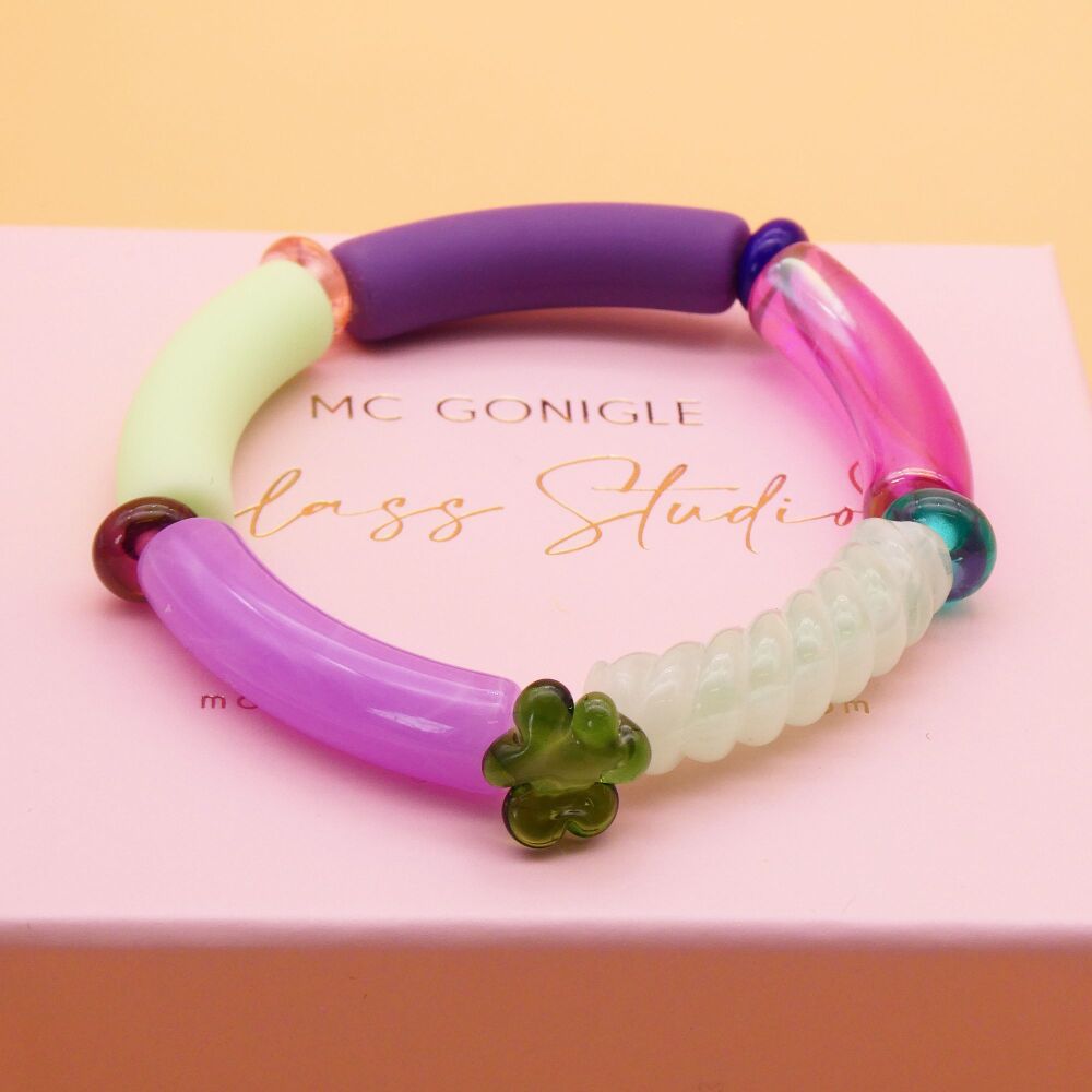 Children's Tube Bracelet: Shamrock