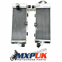 PERFORMANCE RADIATORS WITH TOP HAT WASHERS & RUBBERS (005)