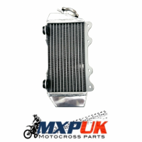PERFORMANCE RADIATOR WITH TOP HAT & WASHERS (R033)