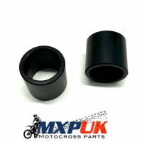 FRONT WHEEL SPACERS IN BLACK  (583)