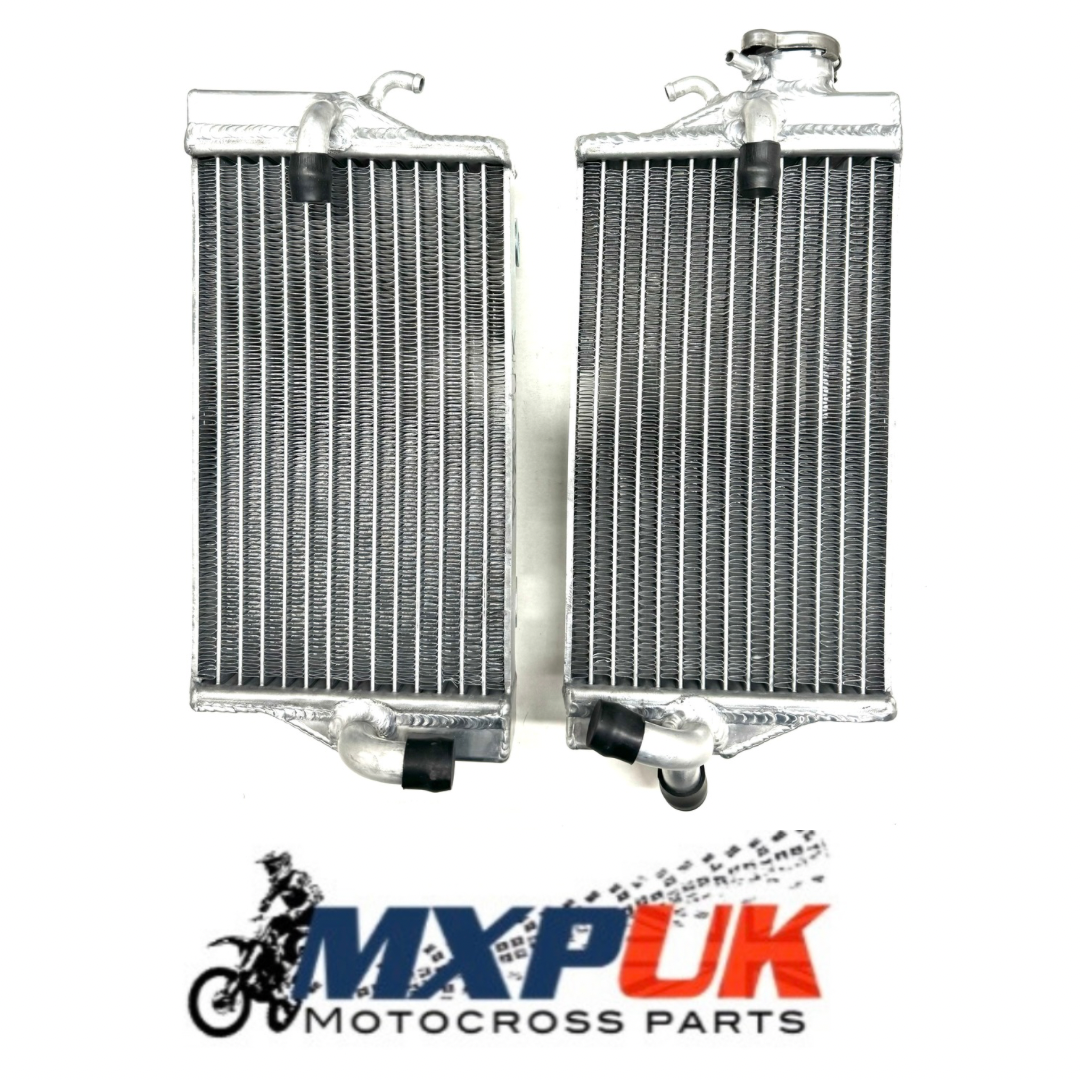 PERFORMANCE RADIATORS WITH TOP HAT WASHERS & RUBBERS (015)