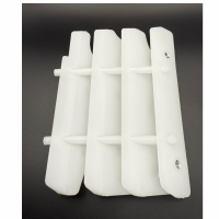 RIGHT SIDE RADIATOR GRILL (332)