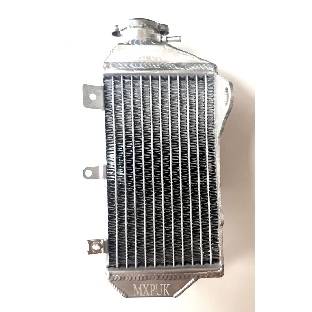 RIGHT SIDE PERFORMANCE RADIATOR (046A)