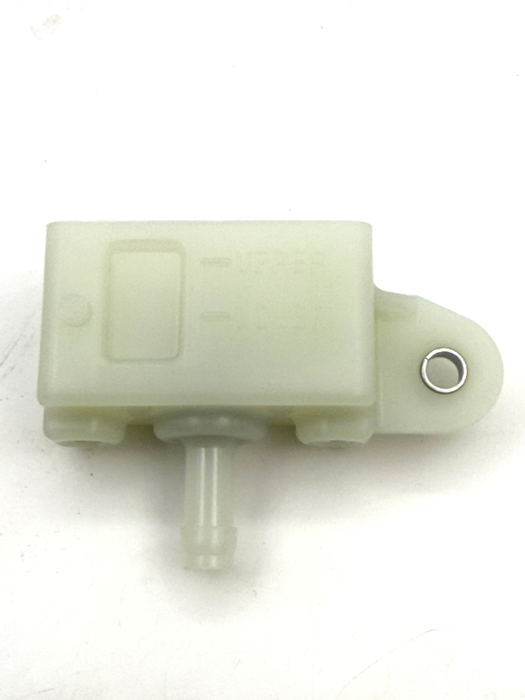 REAR BRAKE RESERVOIR 43078-1189 (257)