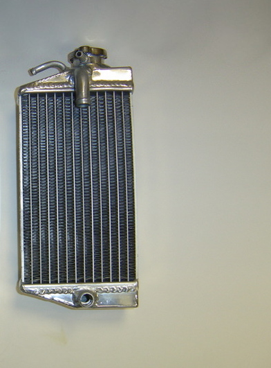 2002 RIGHT SIDE CRF450R PERFORMANCE RADIATOR MX016A