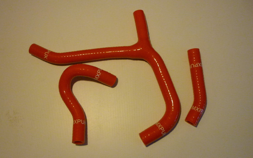 CRF250R 2014 RED SILICONE HOSES (H009R)
