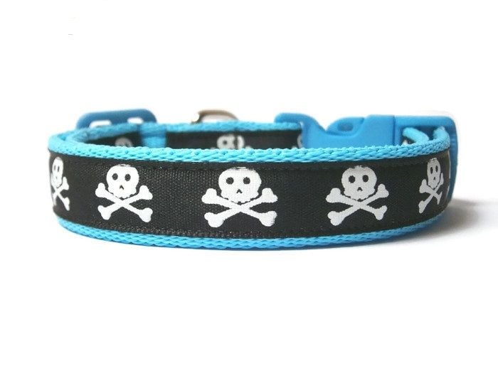 Skull & Crossbones Collar - Choice of 10 Colours