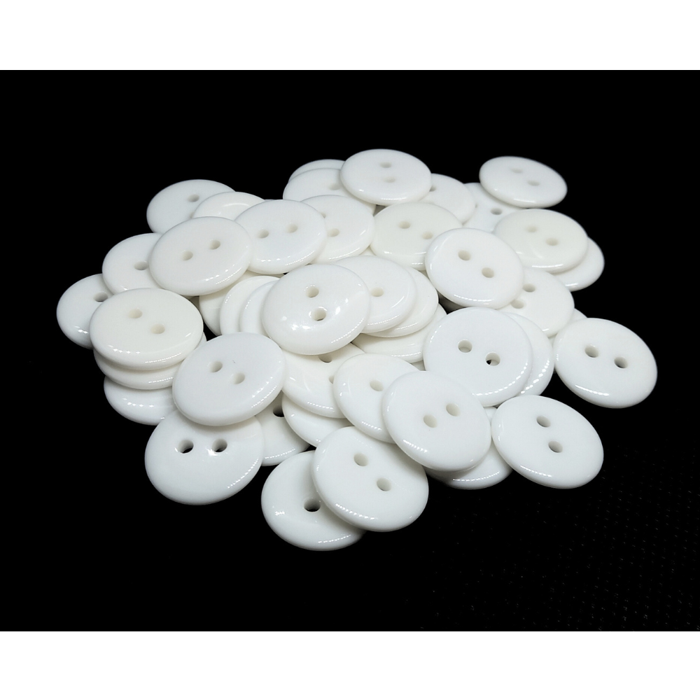 18mm Ivory Buttons (Pack of 12)