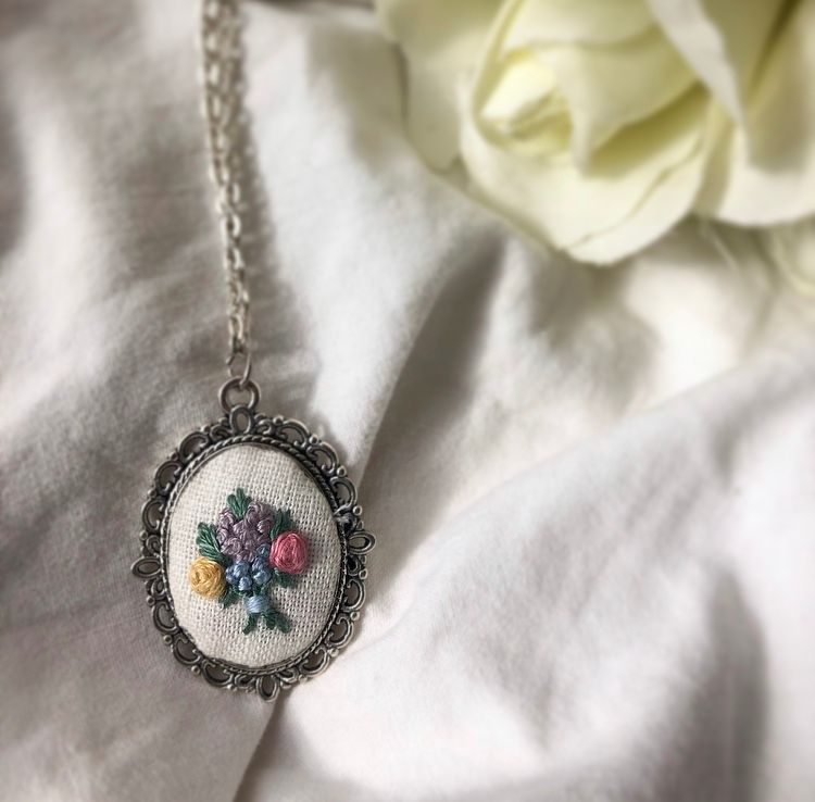 Embroidered Small Silver Oval Pendant