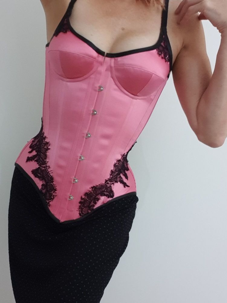 Cupped corset pattern and sample finally finished - Caroline's corset blog
