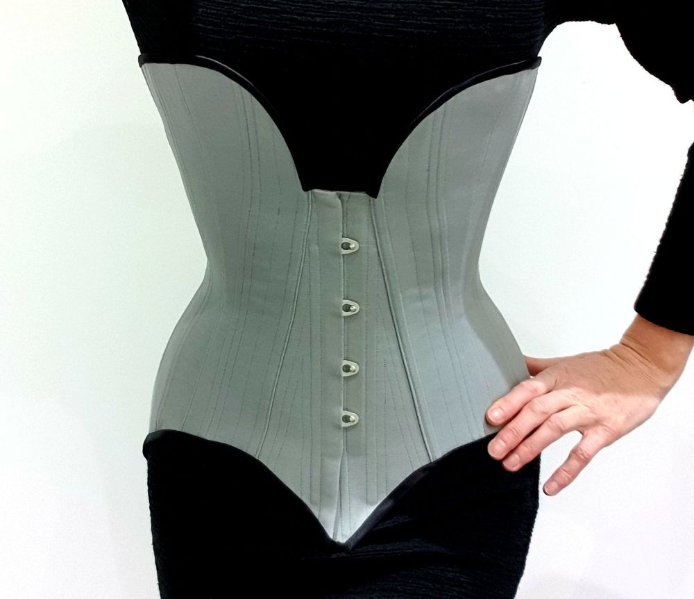 Sanakor-inspired digital corset pattern