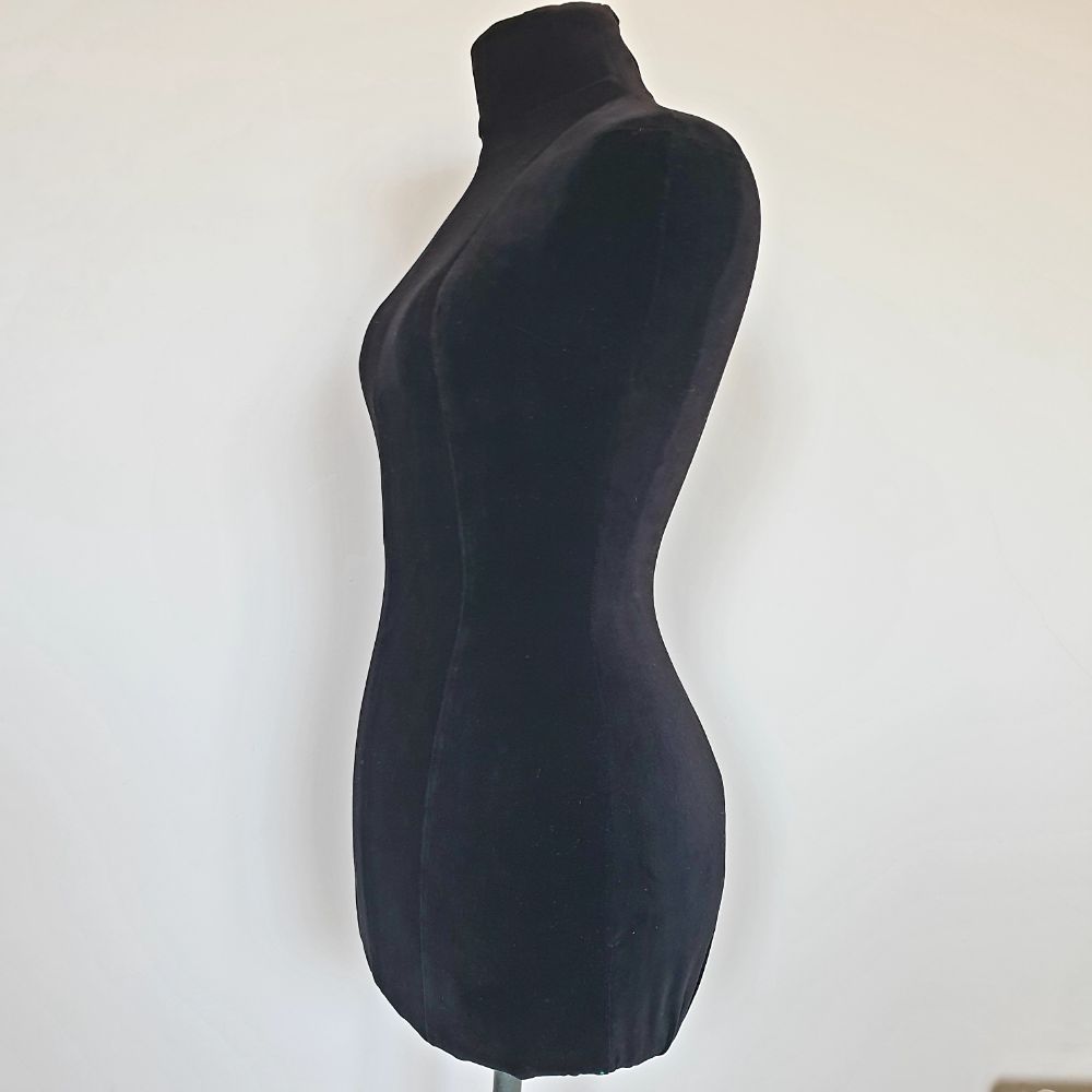 Made-to-measure digital mannequin patterns