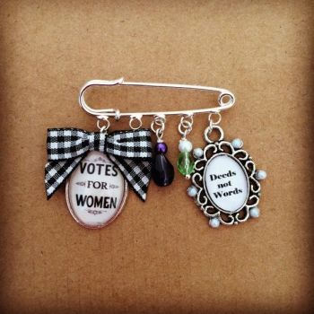 Votes for Women / Deeds Not Words Pin Brooch