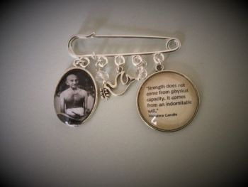 Gandhi Pin Brooch with Quotation