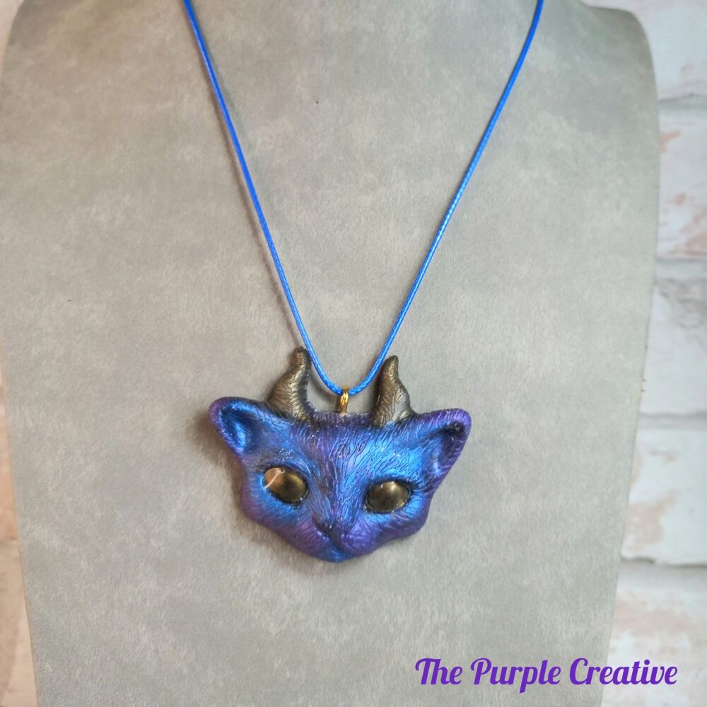 Resin Demon Kitty Cat Costume Jewellery Necklace Gift