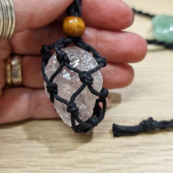 Woven necklace for tumble or rough stone
