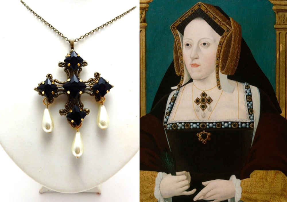 Catherine of Aragon replica necklace