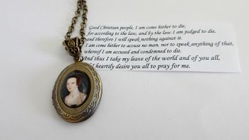 Anne Boleyn locket necklace - with quote inside