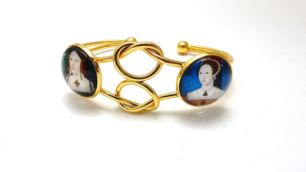 Infinity Love Knot bangle - mother and daughter - Catherine of Aragon and P