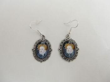 Queen Elizabeth earrings - historical portrait jewellery - miniature portrait - Queen of England - Golden Age - Tudor