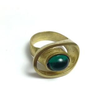 Medieval Oval Ring emerald stone