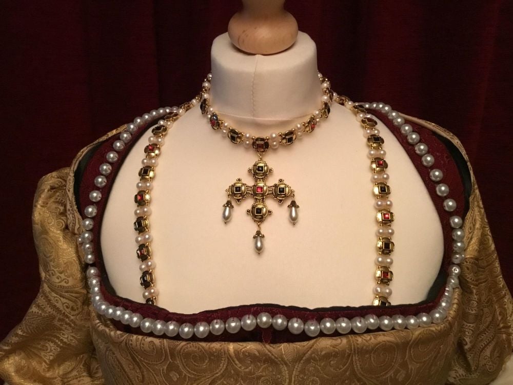 Secret symbols hidden in Love Jewelry from 18th Century to Present –  Rachael Morgan Jewelry