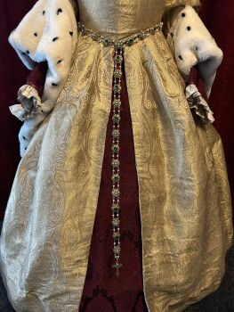 Tudor Green Girdle Belt, pearls and crystal