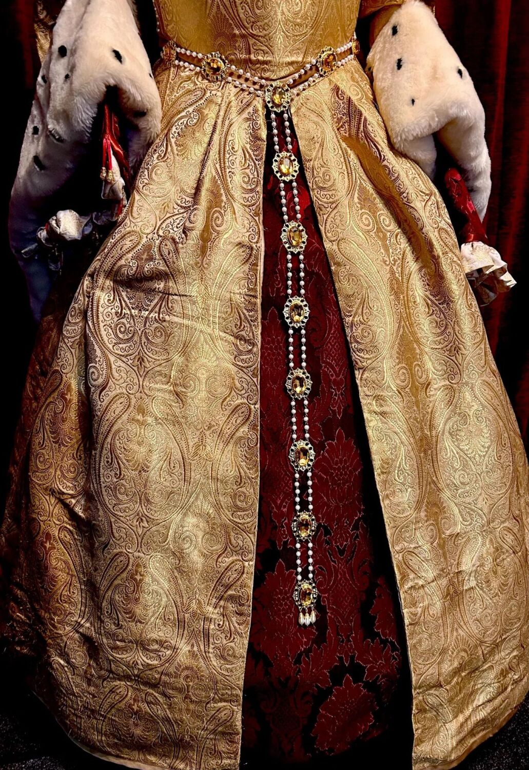 Renaissance Medieval Belt - Gold/Sapphire Blue/Lilac/Siam Red