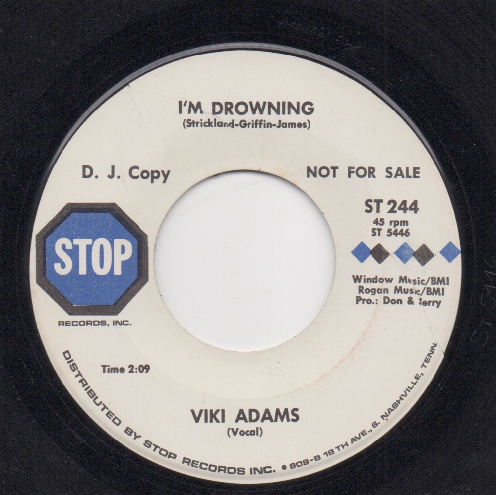 VIKI ADAMS - I'M DROWNING