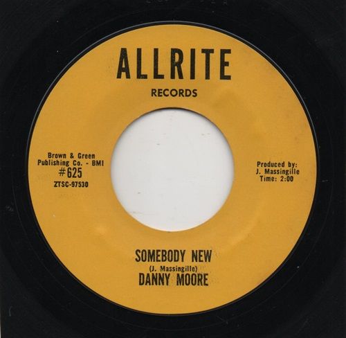 DANNY MOORE - SOMEBODY NEW / HERE COMES SUMMER