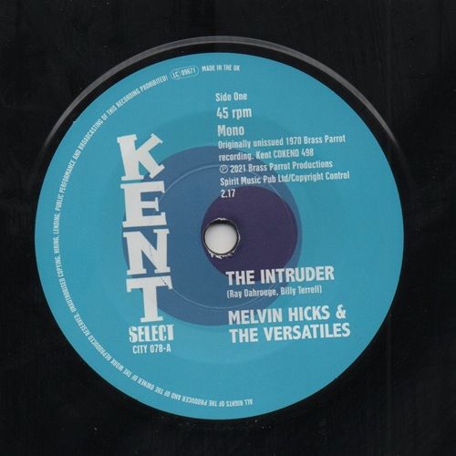 MELVIN HICKS & THE VERSATILES - THE INTRUDER / CLARENCE PINCKNEY - JUST OUTSIDE OF LONELY