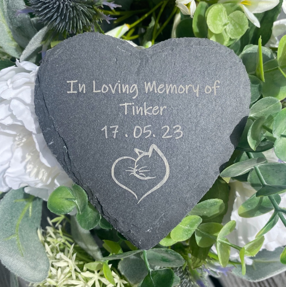 Cat memorial | small engraved slate heart