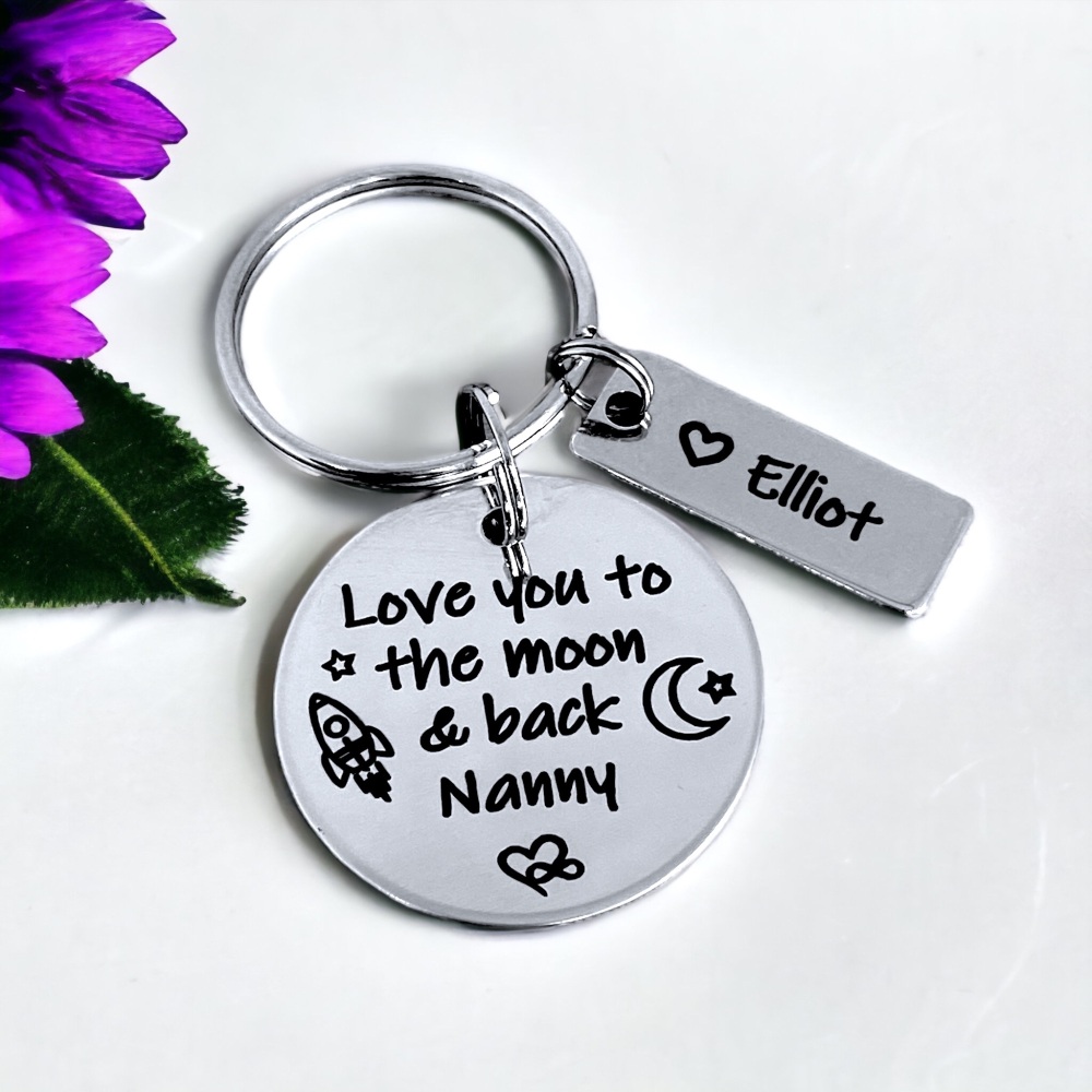 I/we love you to the moon & back | nanny, mummy