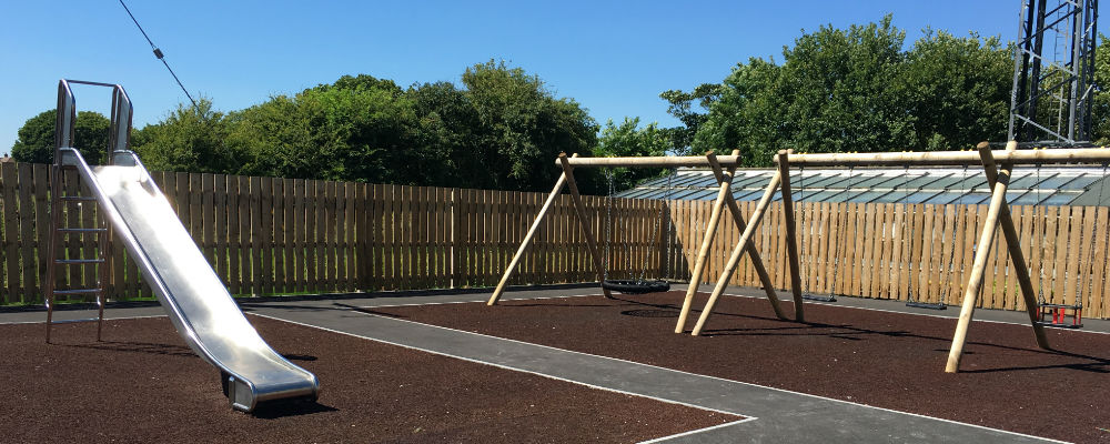 new play area2 1000x400