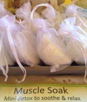 Muscle Soak / De-stress / Detox / Essential Oil Bath Bomb