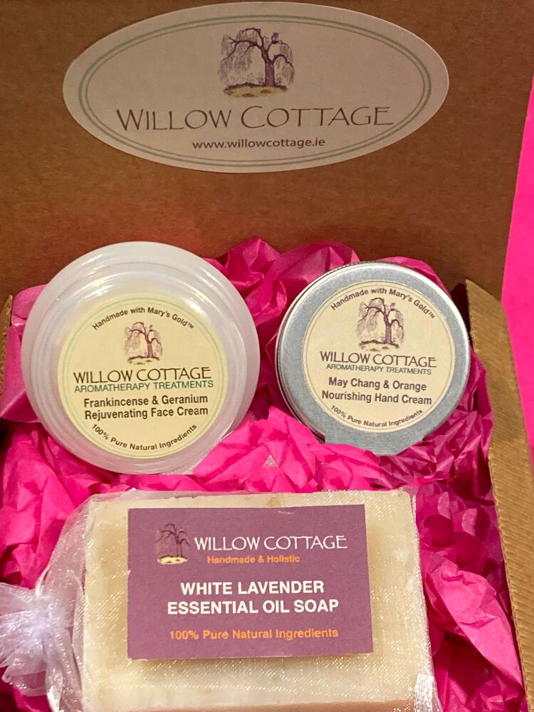 Hand Face & Body ~ Aromatherapy Treatment Gift Box