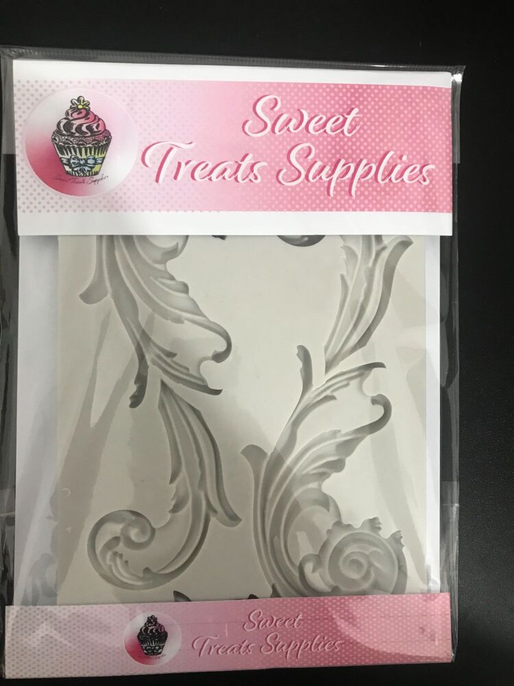 Sweet Treats Cake Border Silicone Molds Flourish