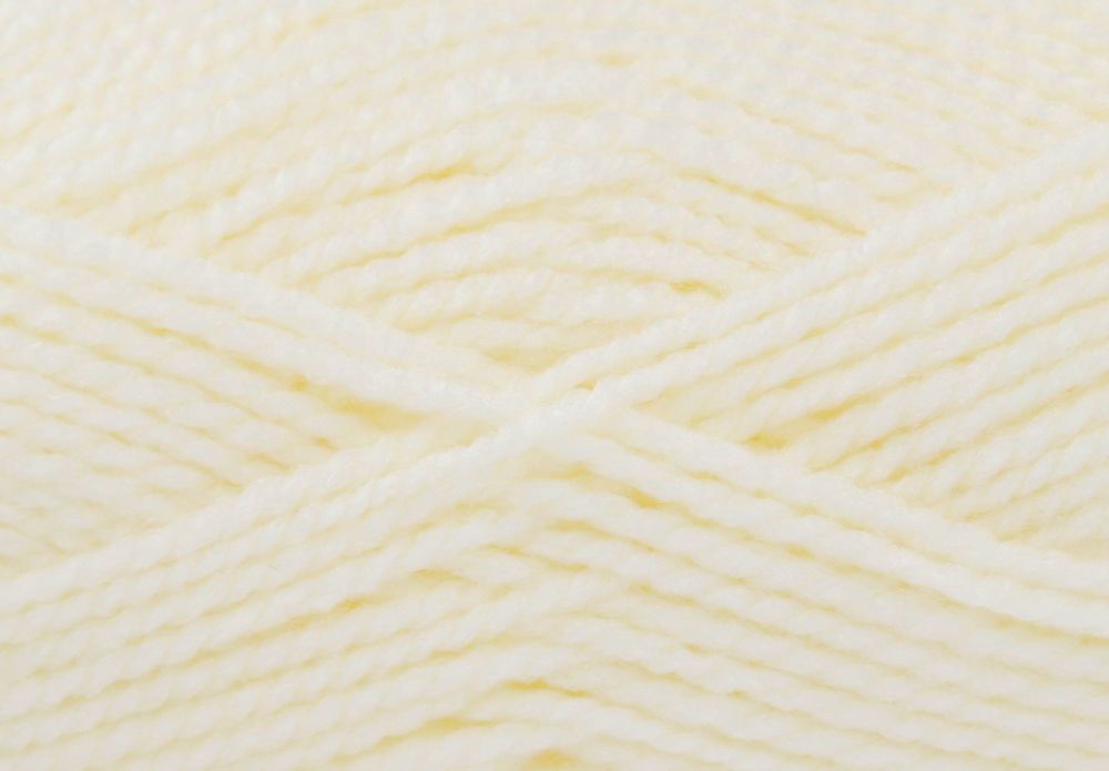 Cream (551) Big Value Chunky Yarn 