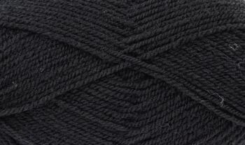 Black (4053) Big Value DK 50g