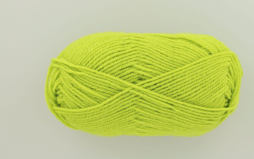 Pea Green (5822) Big Value DK 50g