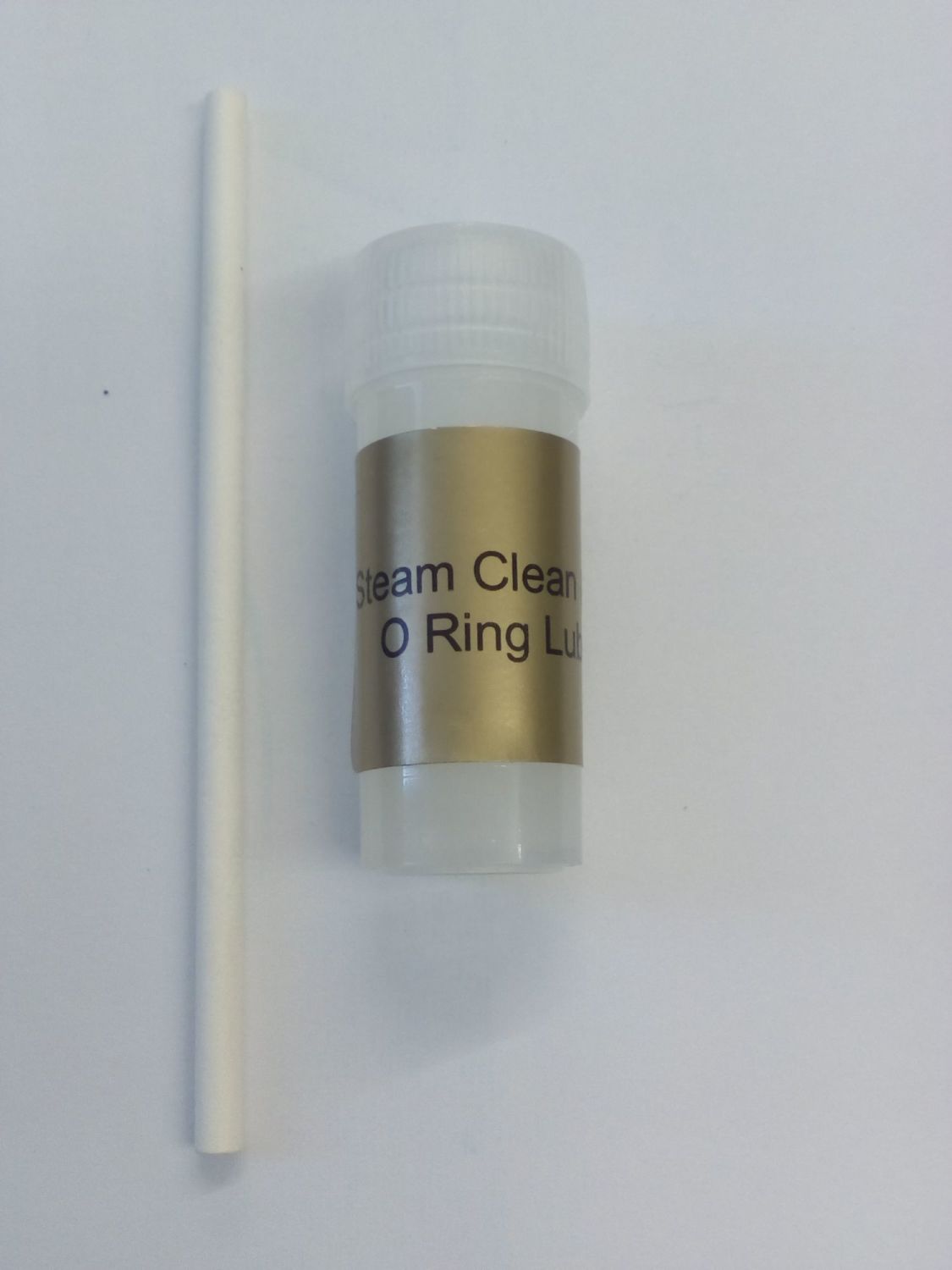O ring lubricant with applicator