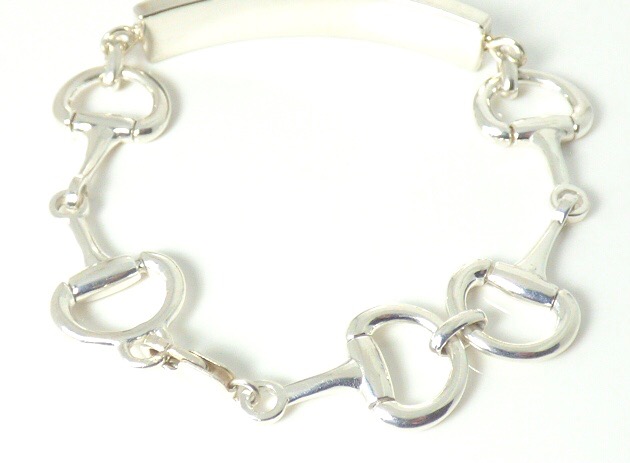 Sterling silver horseshoe pendant necklace